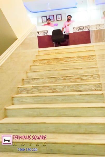 Terminus Square Otel Kurla Dış mekan fotoğraf