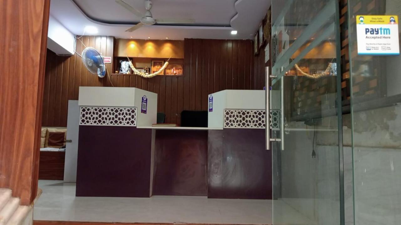 Terminus Square Otel Kurla Dış mekan fotoğraf