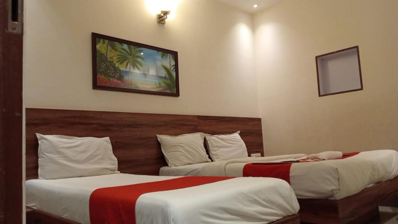 Terminus Square Otel Kurla Dış mekan fotoğraf